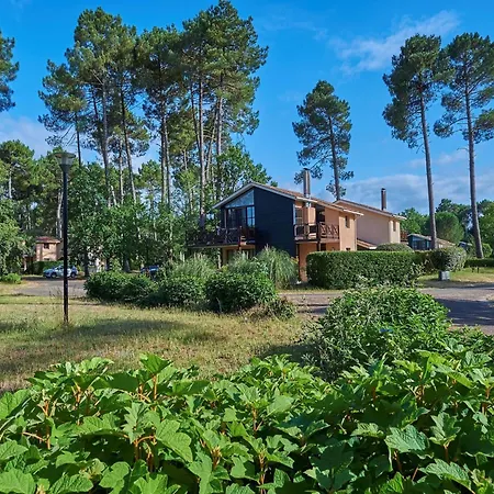 Luxurious In Salles With Shared Pool * Salles (Gironde)